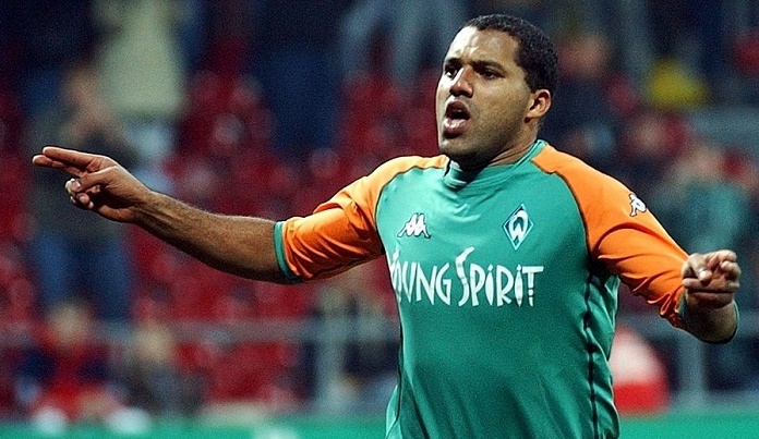 不莱梅名宿埃尔顿开启新生活,成为经纪人